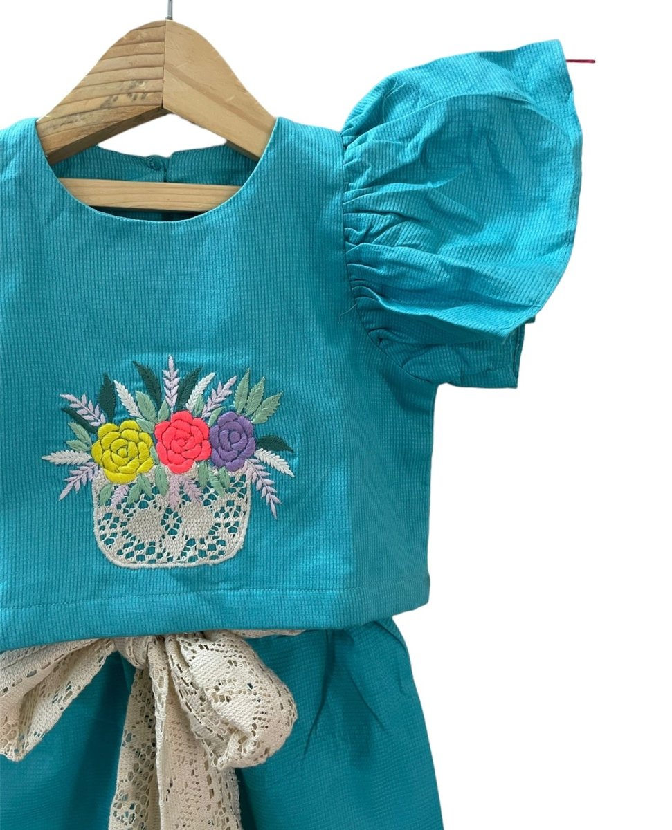 ArthLife Blue Flower Embroidered Co-Ord Set - Distacart