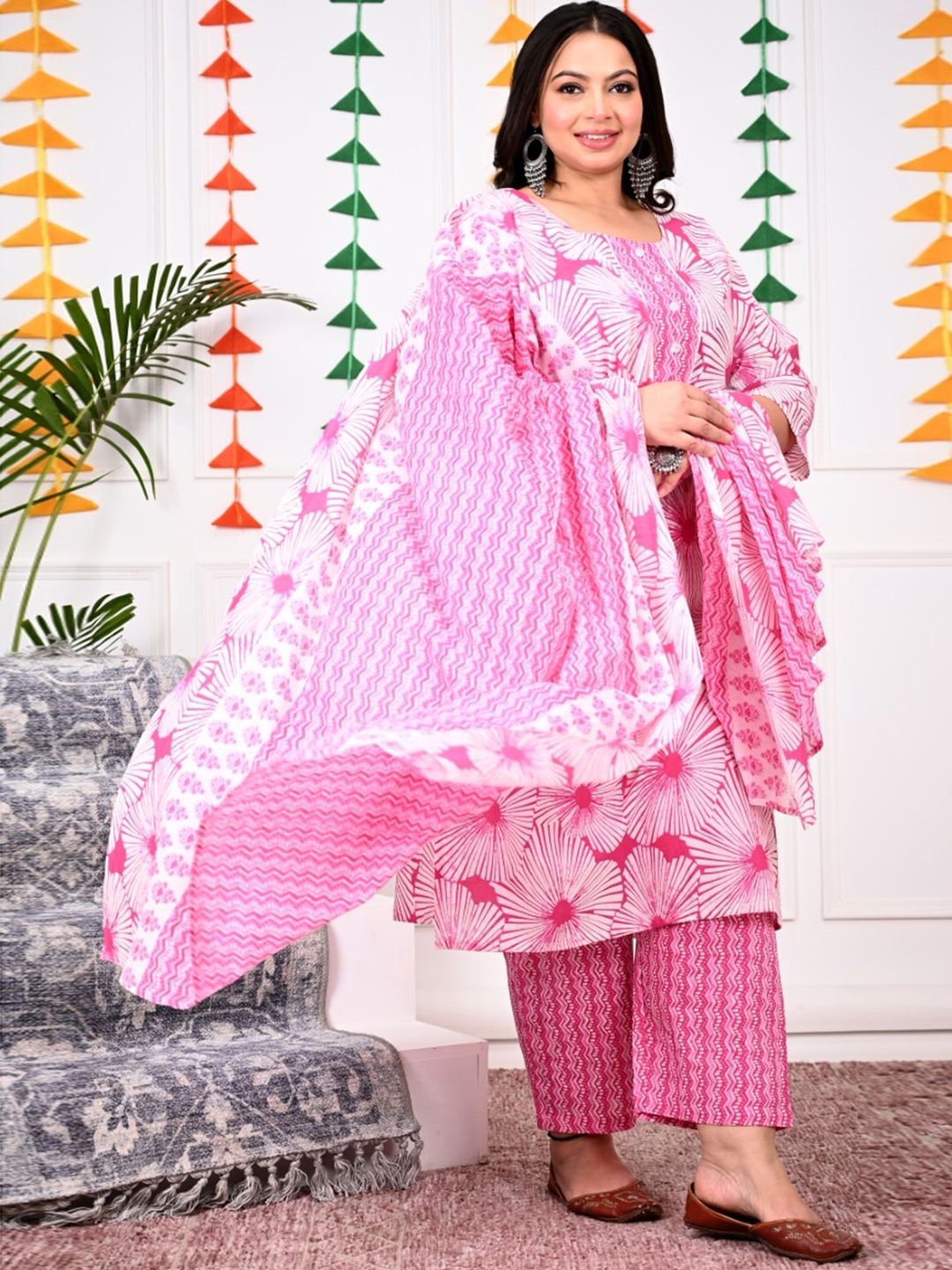 Swasti Plus Size Floral Printed Regular Pure Cotton Kurta with Trousers & Dupatta - Distacart
