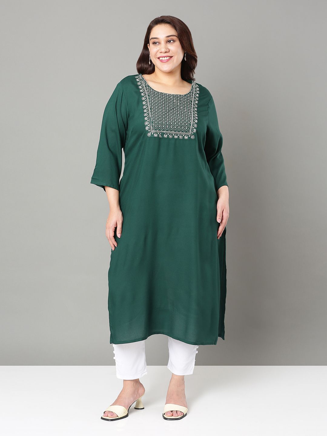 Sztori Plus Size Floral Yoke Design Thread Work Straight Kurta - Distacart
