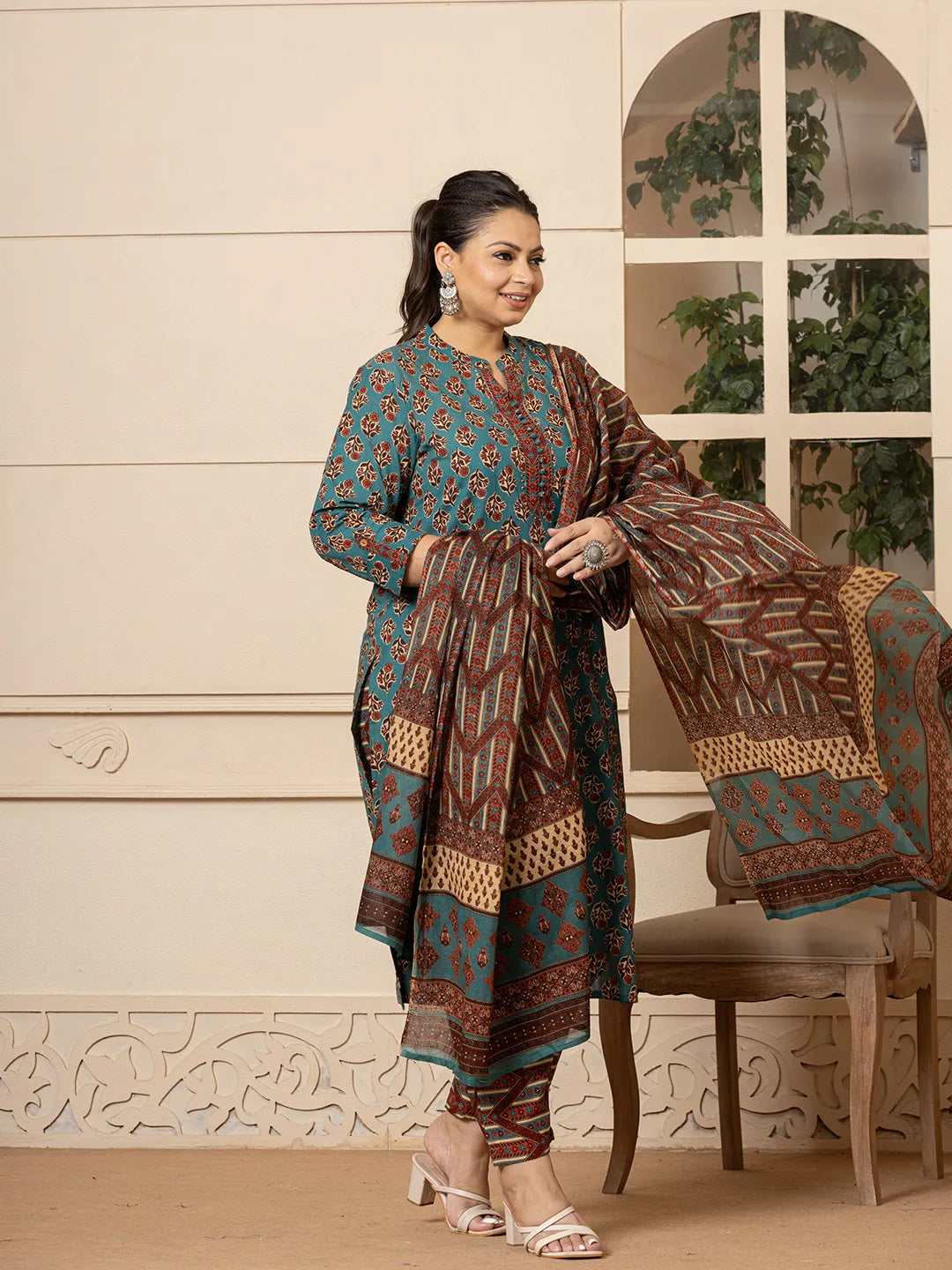 Yufta Floral Print Teal Blue Cotton Plus Size Kurta Set With Dupatta Set - Distacart