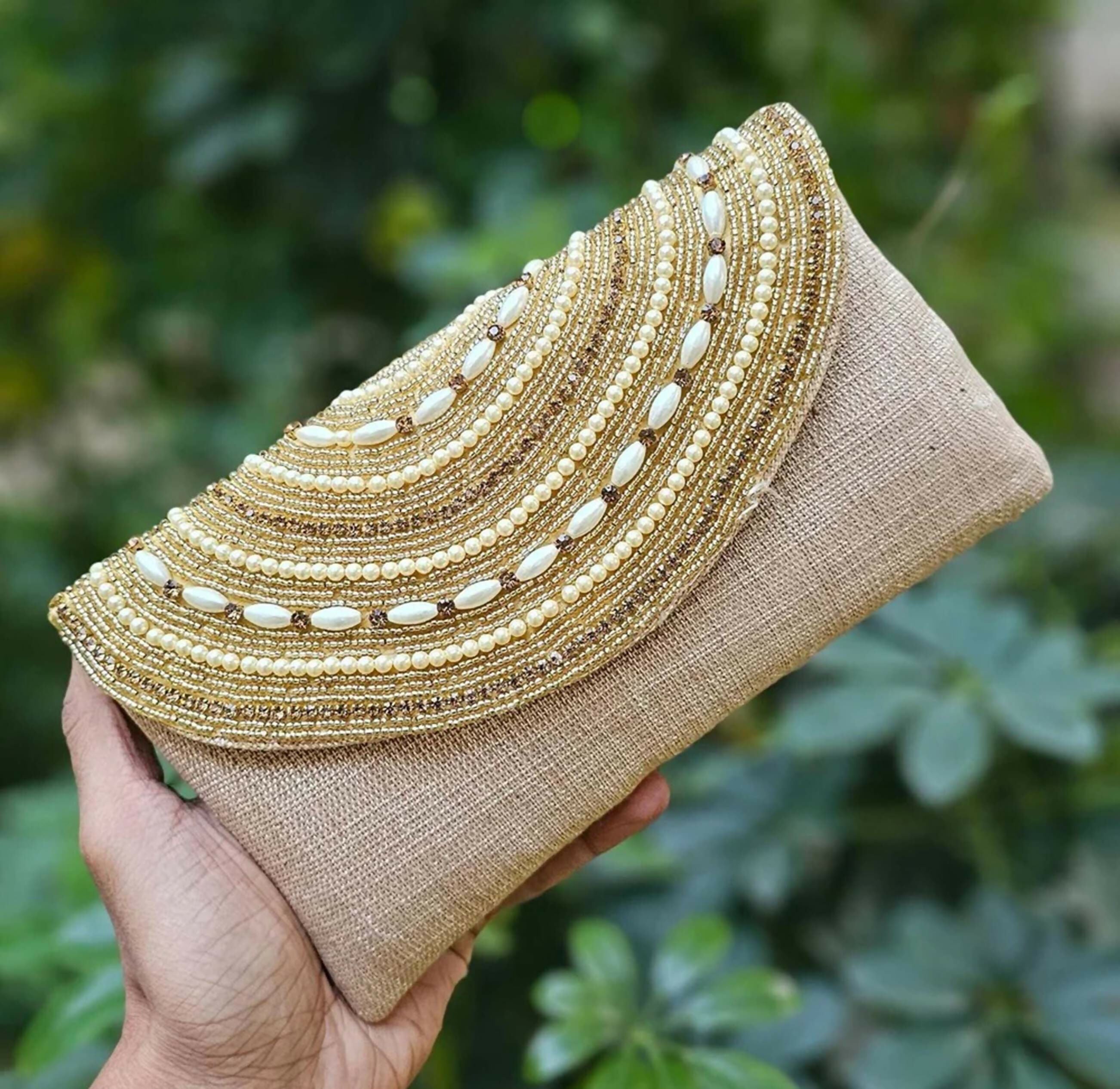 Joban Fashion Women Embellished Potli Clutch - Golden - Dista
