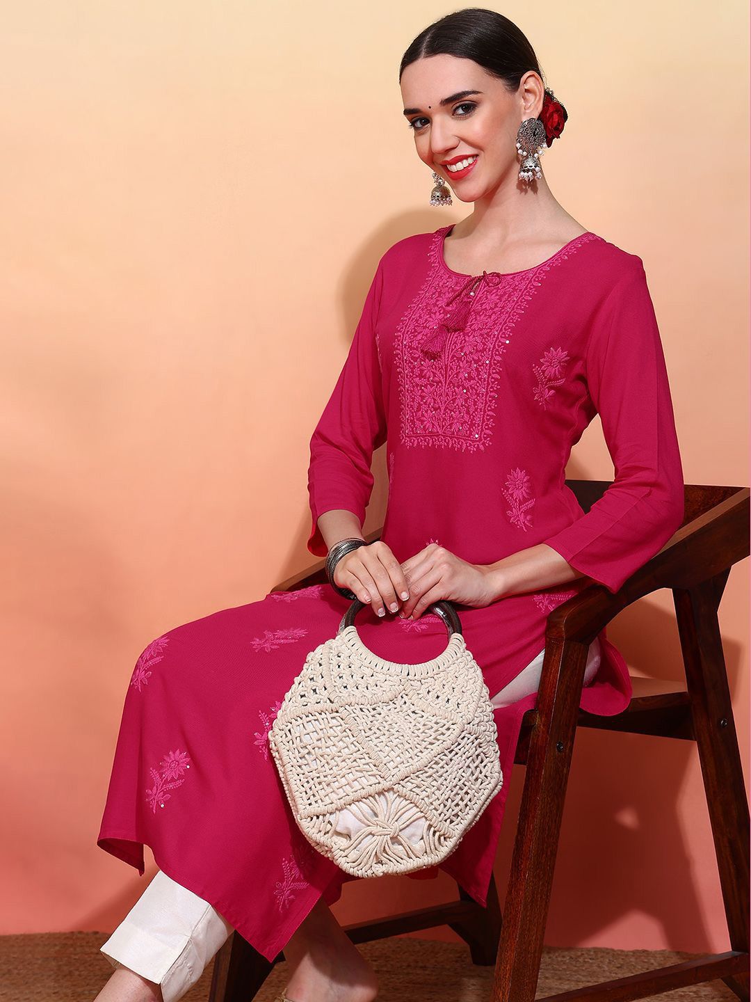 Ode by House of Pataudi Embroidered Straight Kurta - Distacart