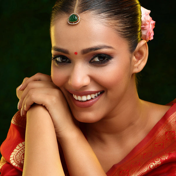 Ruby Raang Gold Polished Green Stone Kundan Maang Tikka