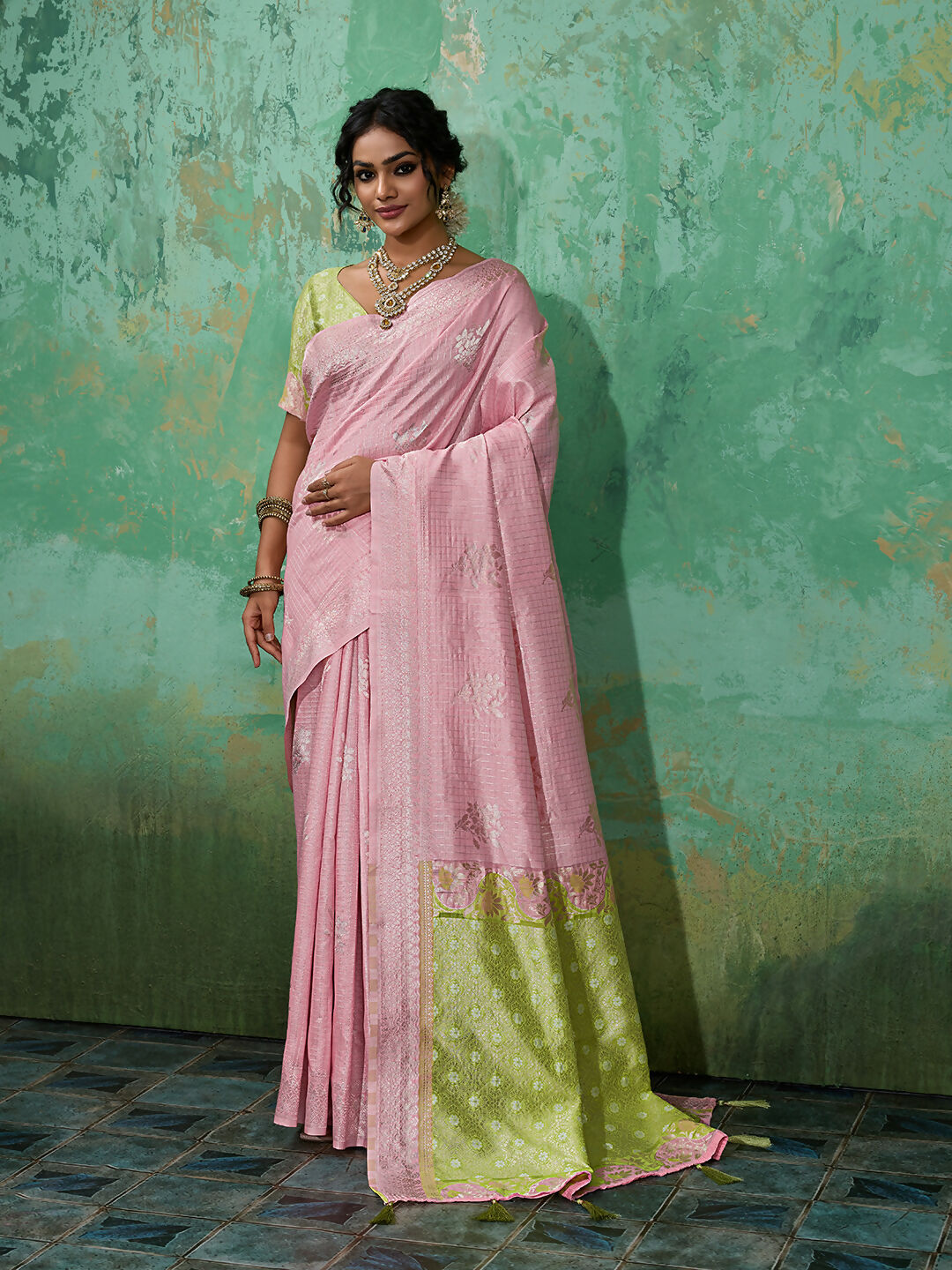 Shree Shyam Fashion Pink Linen Cotton Saree - Dista