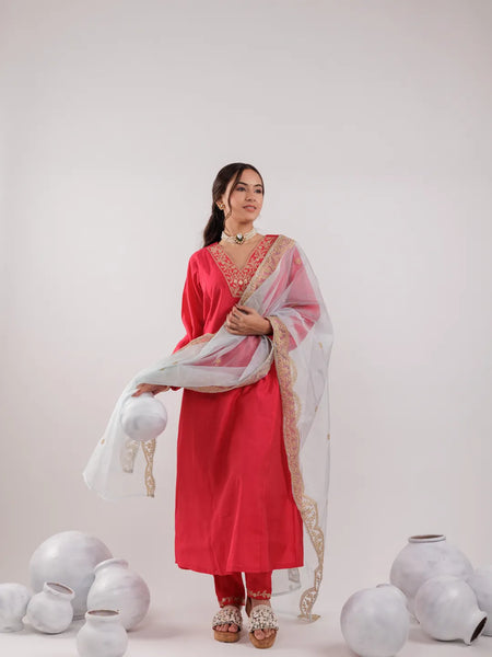 Yufta Fuchsia Silk Embroidered Kurta Dupatta Set