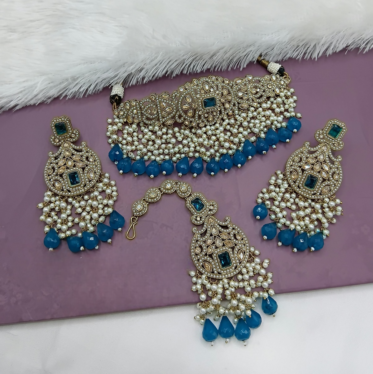 D.No.1546 (Peacock)-Photoroom