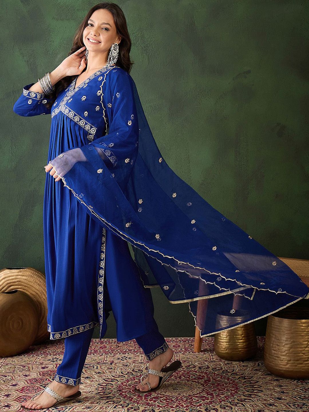 Sangria Embroidered Zari Sequence Kurta & Trouser With Dupatta