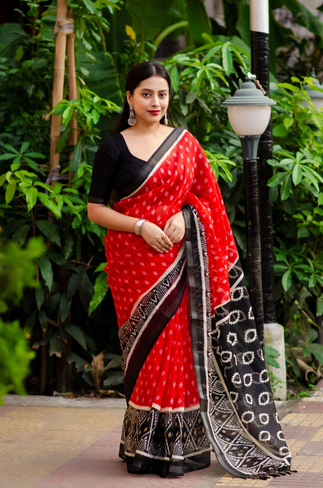 Red Polycotton Ethnic Motifs Saree with Unstitched Blouse - A2M - Distacart