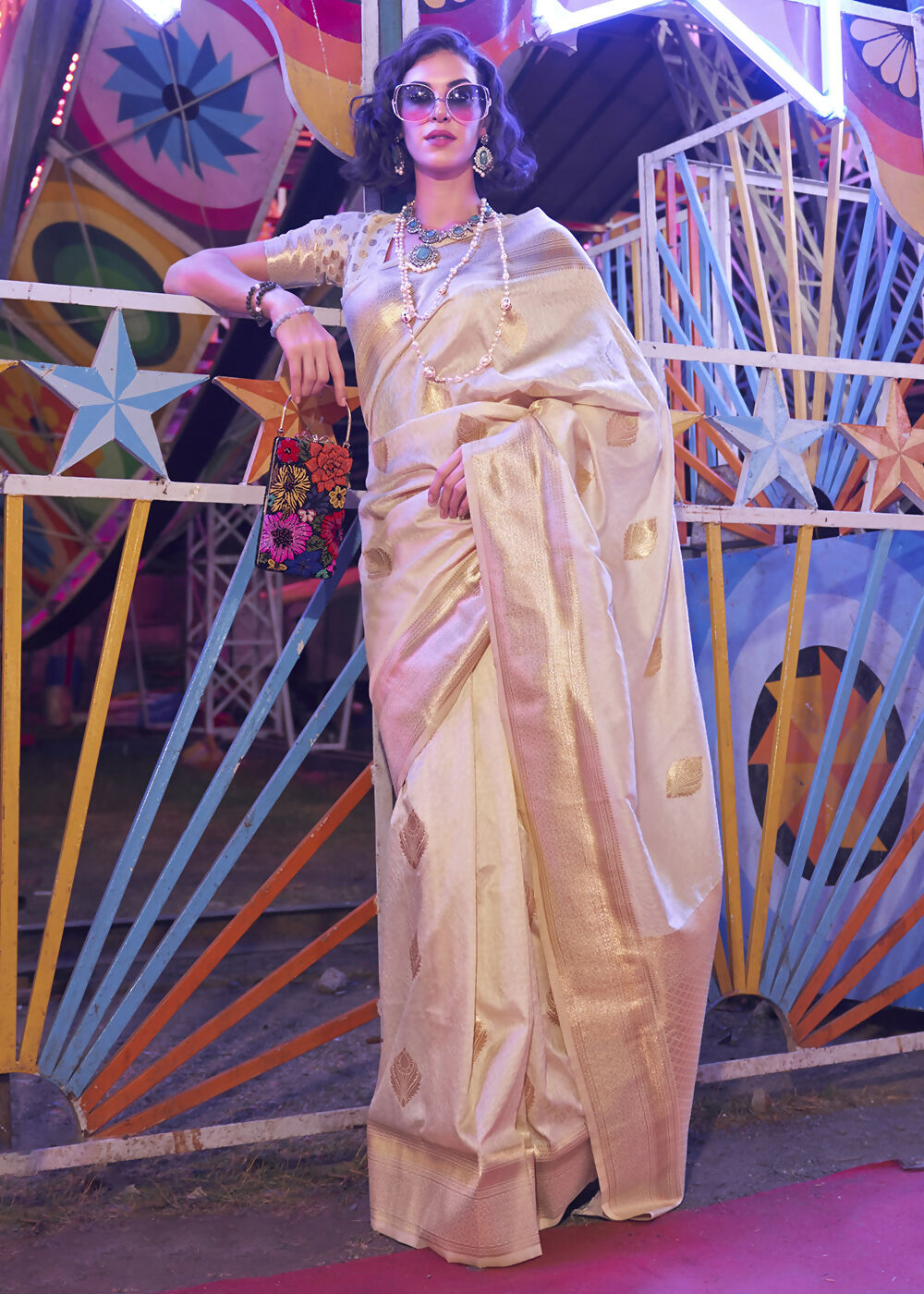 Beautiful Cream Handloom Weaving Silk Saree - Emponline - Distacart