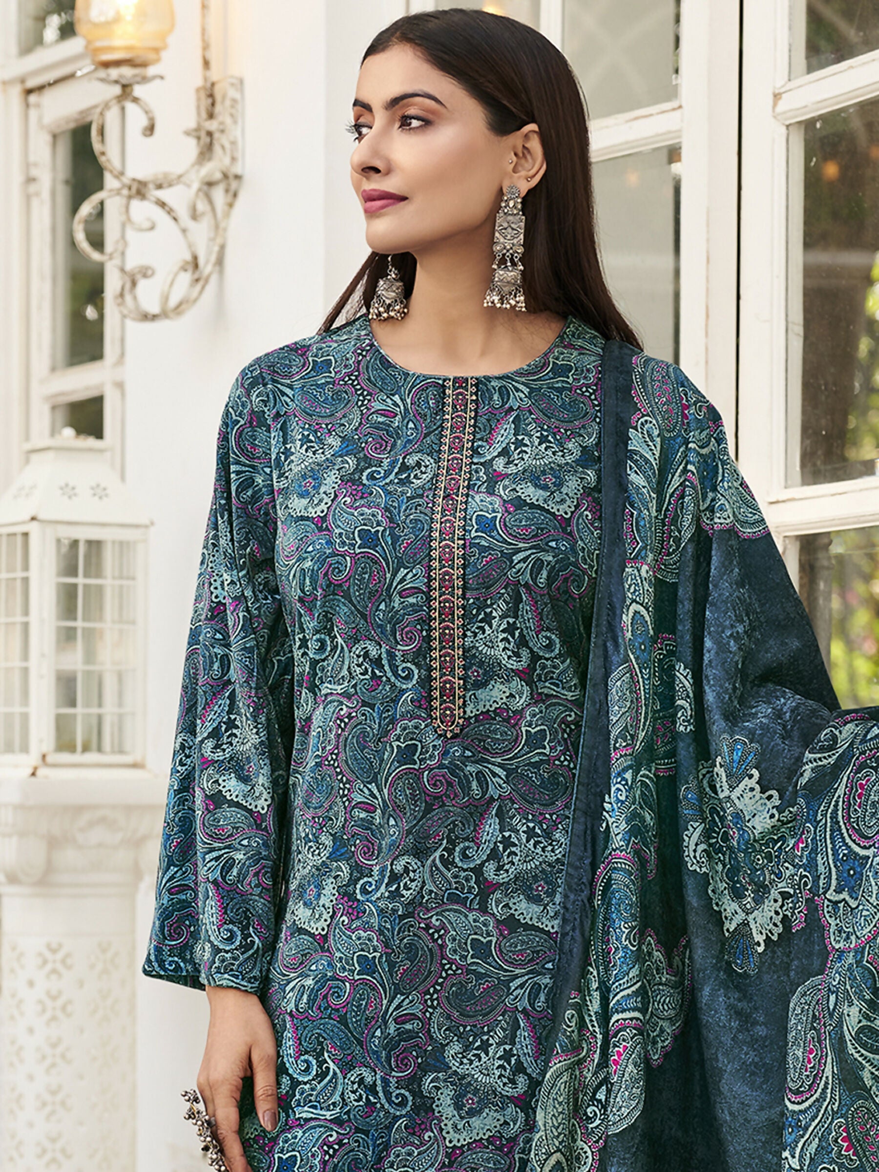 Jyoti Fashion Women's Navy Blue Velvet Digital Print with Resham Thread work Kurta with Trouser & Dupatta - Distacart