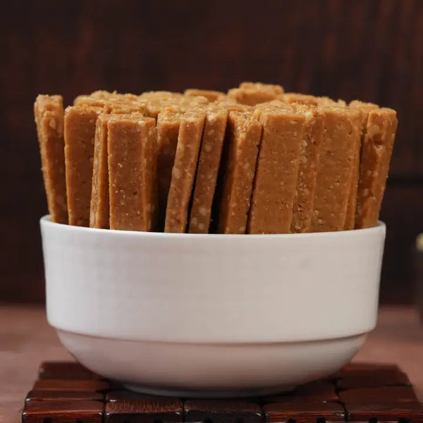 Sattur Mittai Kadai Ghee Cashew Mittai - Distacart