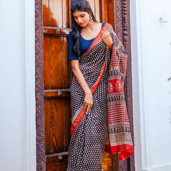 Zibaa Hand-Blocked Pure Maheshwari Silk Navy Blue Saree