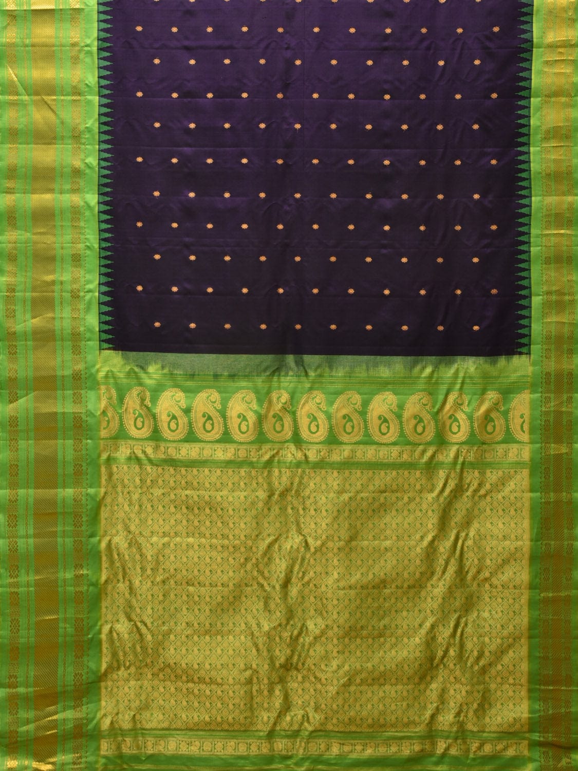 Green and Blue Gadwal Silk Handloom Saree with Mango Pallu Design - Global Threads - Distacart