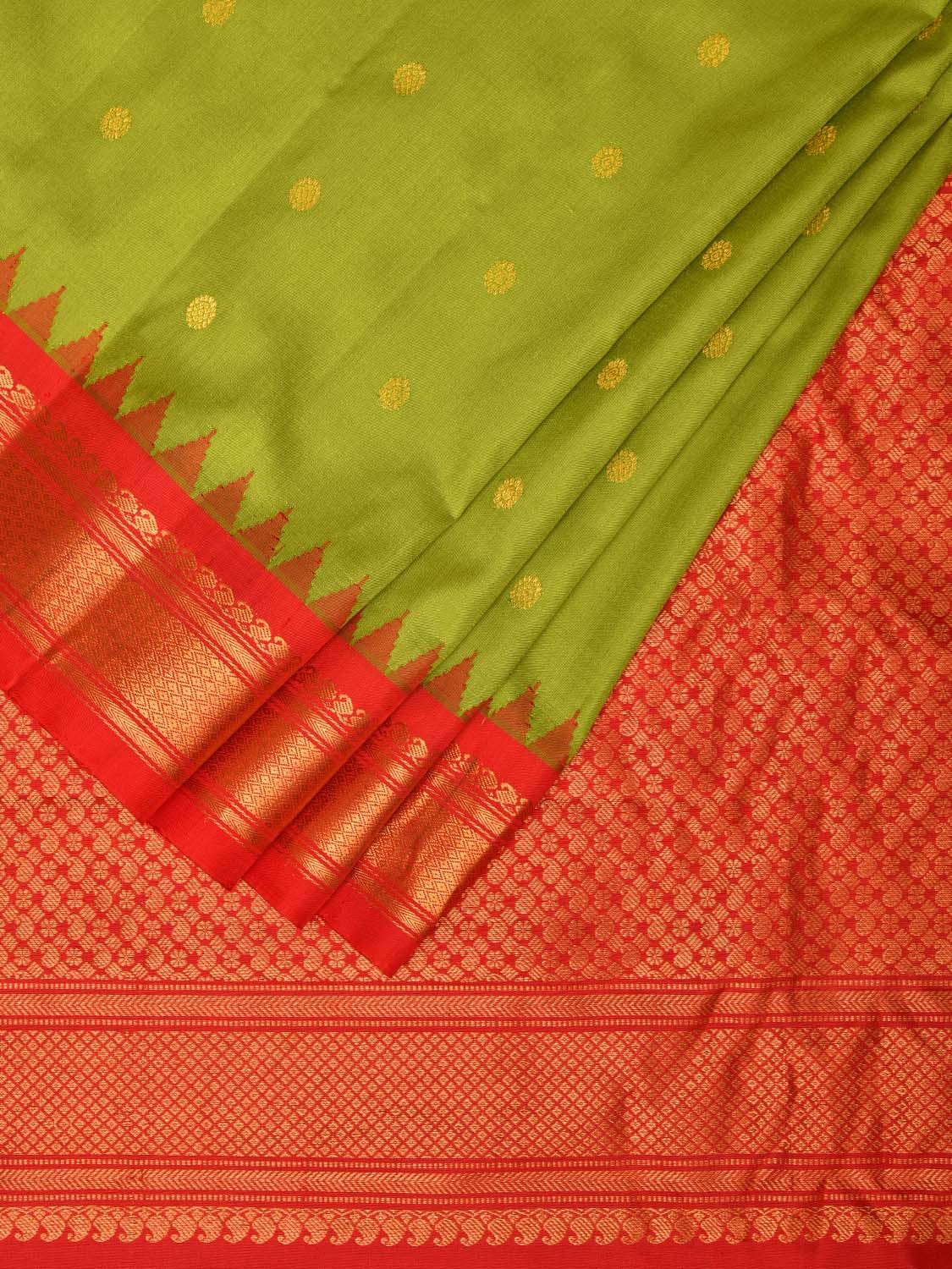 Green and Red Gadwal Silk Handloom Saree with Mango Pallu Design - Global Threads - Distacart