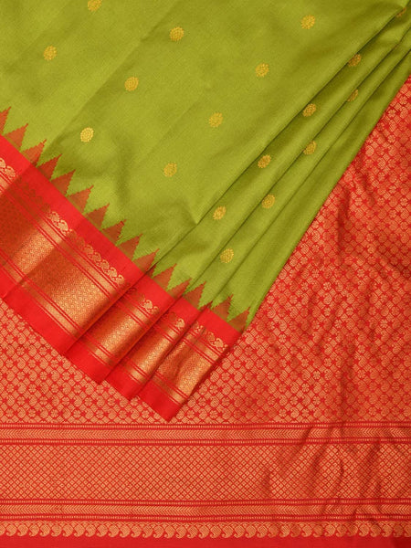 Green and Red Gadwal Silk Handloom Saree with Mango Pallu Design - Global Threads - Distacart