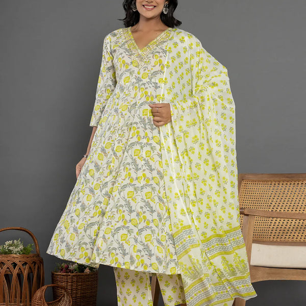 Yufta Green Beads & Stones Cotton Anarkali Kurta Dupatta Pant Set - Distacart