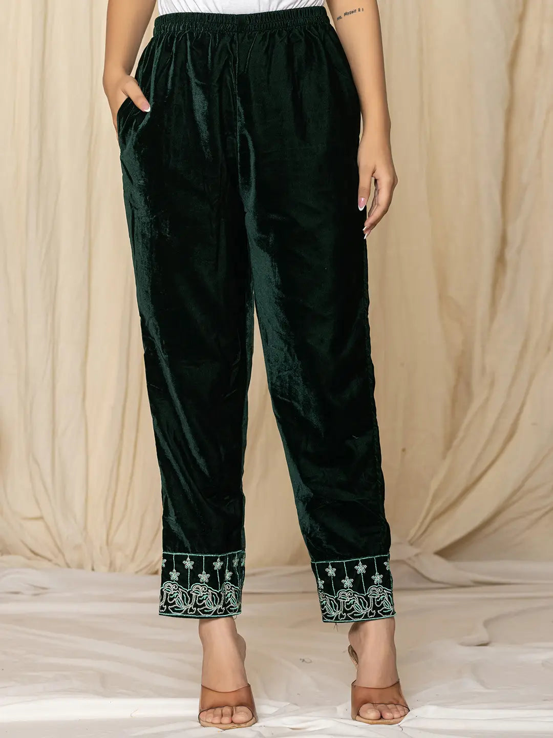 Yufta Green Embroidered Velvet Co-Ord Set