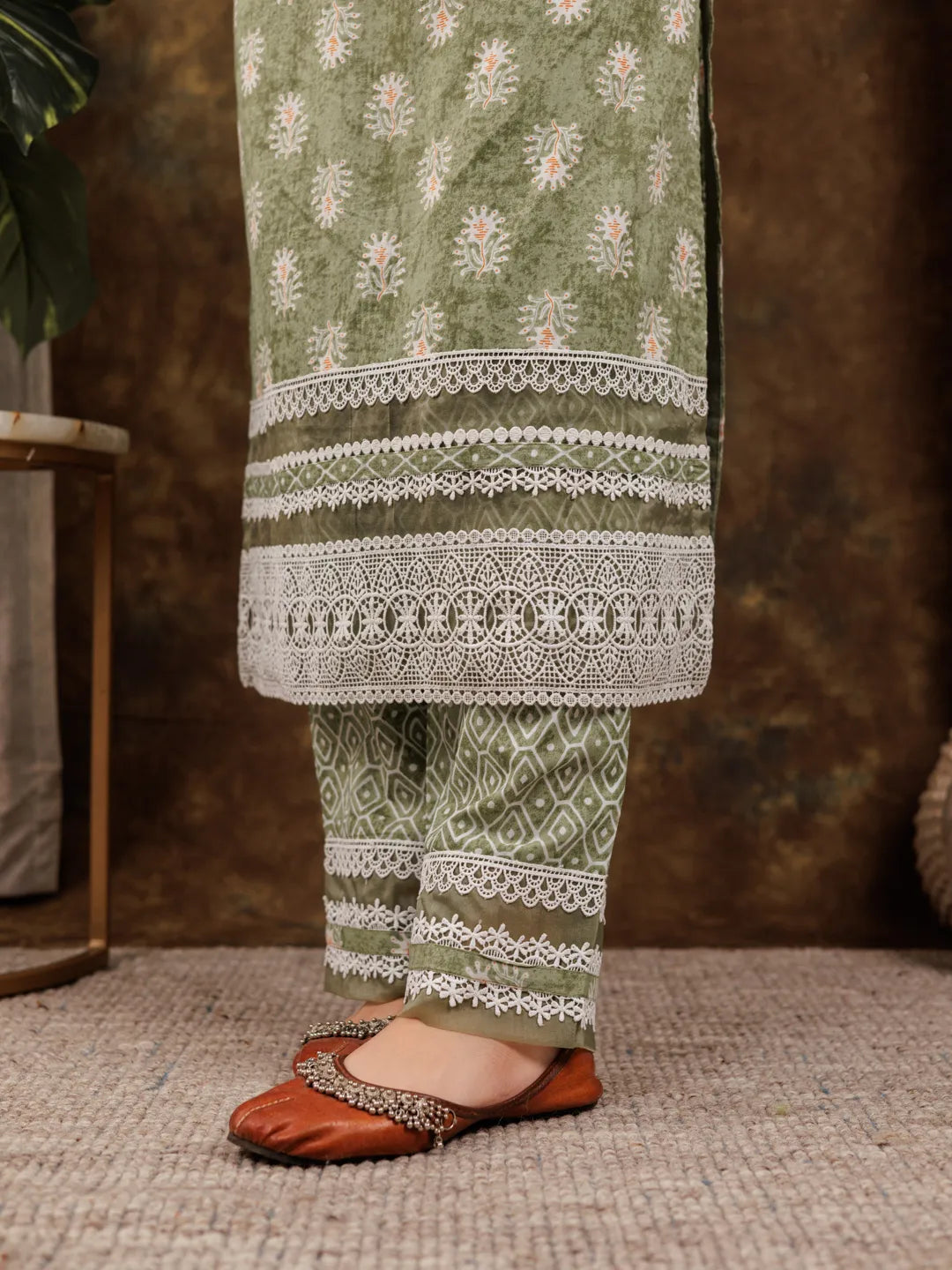 Yufta Green Ethnic Motifs Pure Cotton Kurta Dupatta Set With Lace Detailing