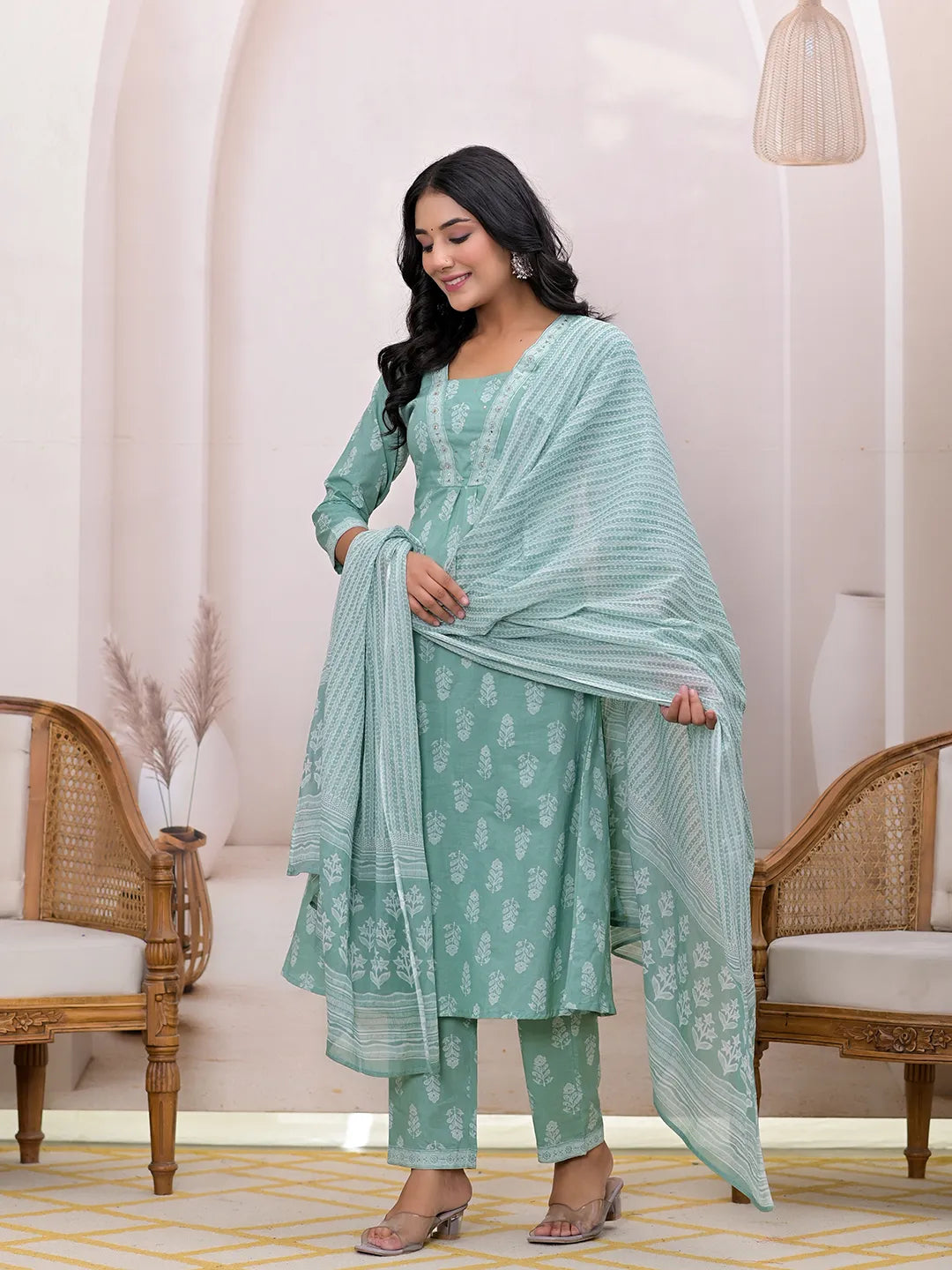 Yufta Green Floral Cotton A-Line Suit Set - Distacart