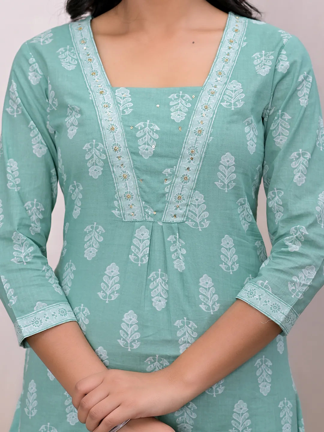 Yufta Green Floral Cotton A-Line Suit Set - Distacart