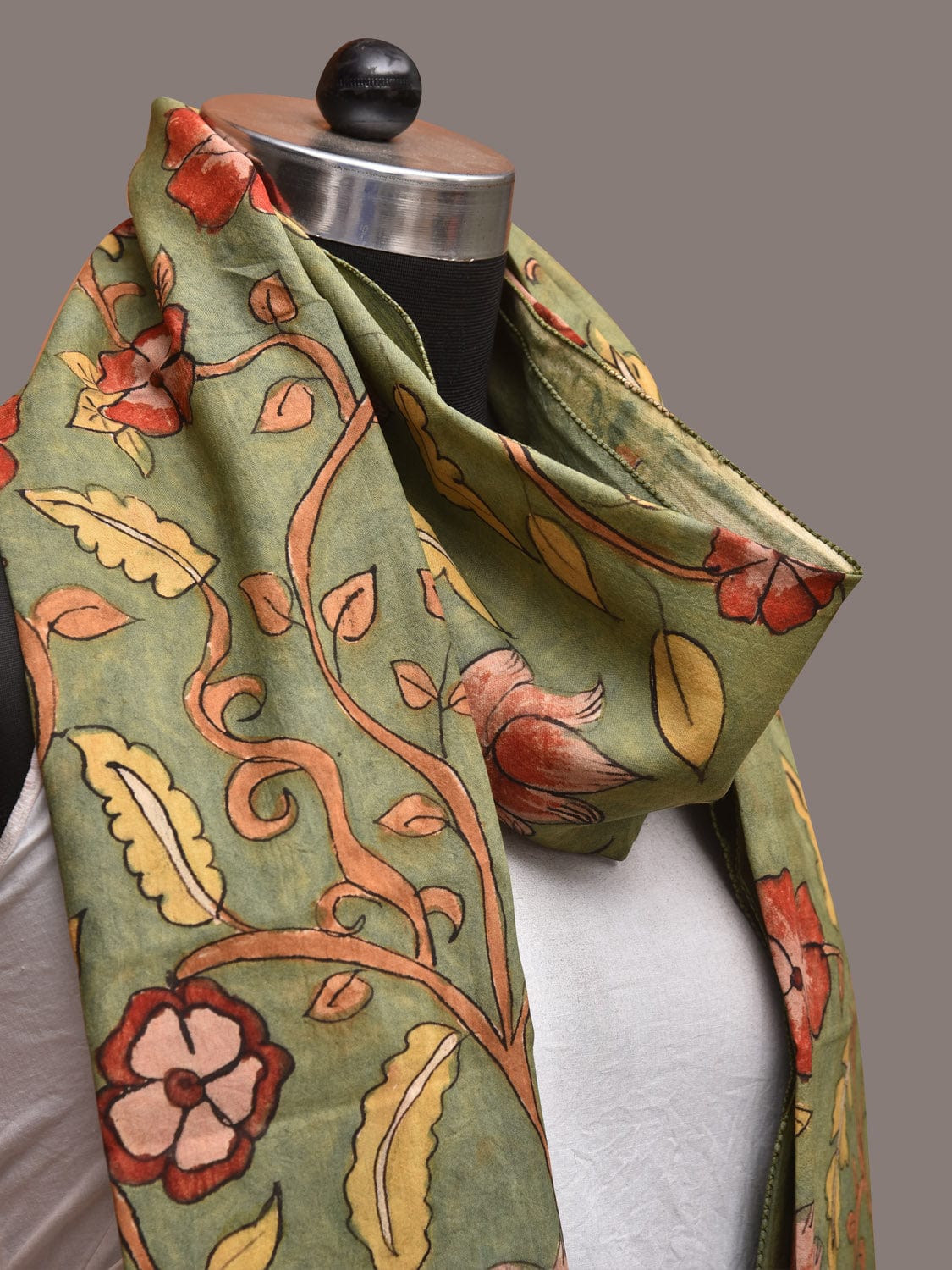 Green Kalamkari Hand Painted Sico Stole with Floral Design - Global Threads - Distacart