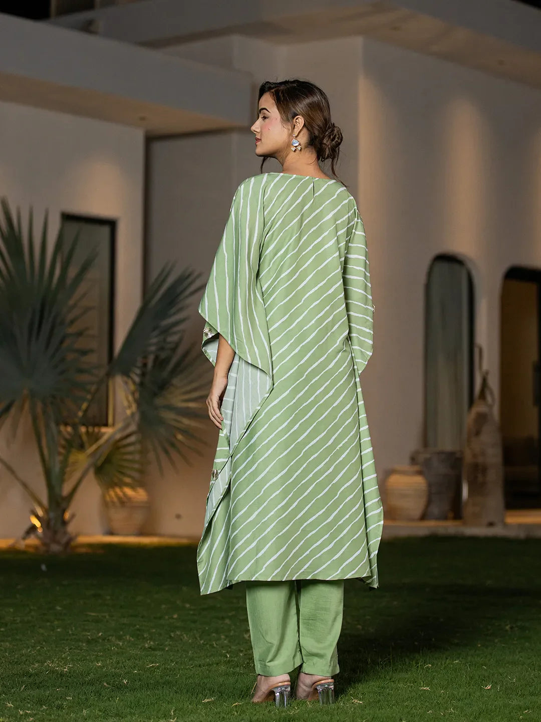 Yufta Green Leheriya Embroidered Kaftan Kurta Set