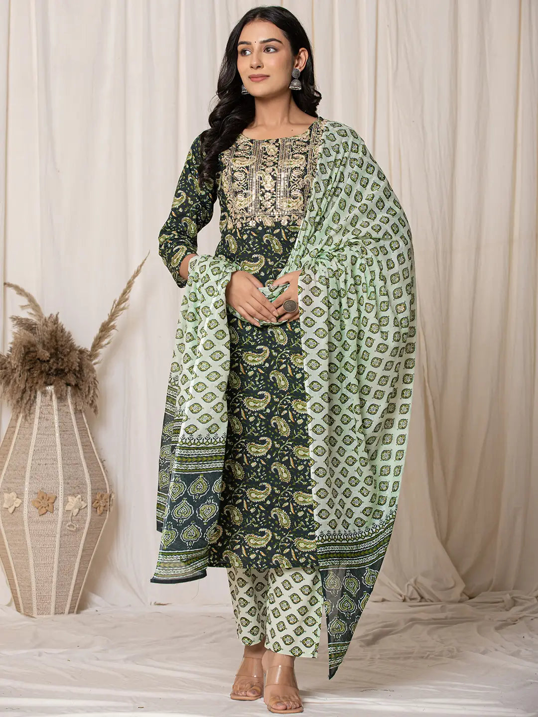 Yufta Green Paisley Pure Cotton Straight Kurta And Trouser With Dupatta Set