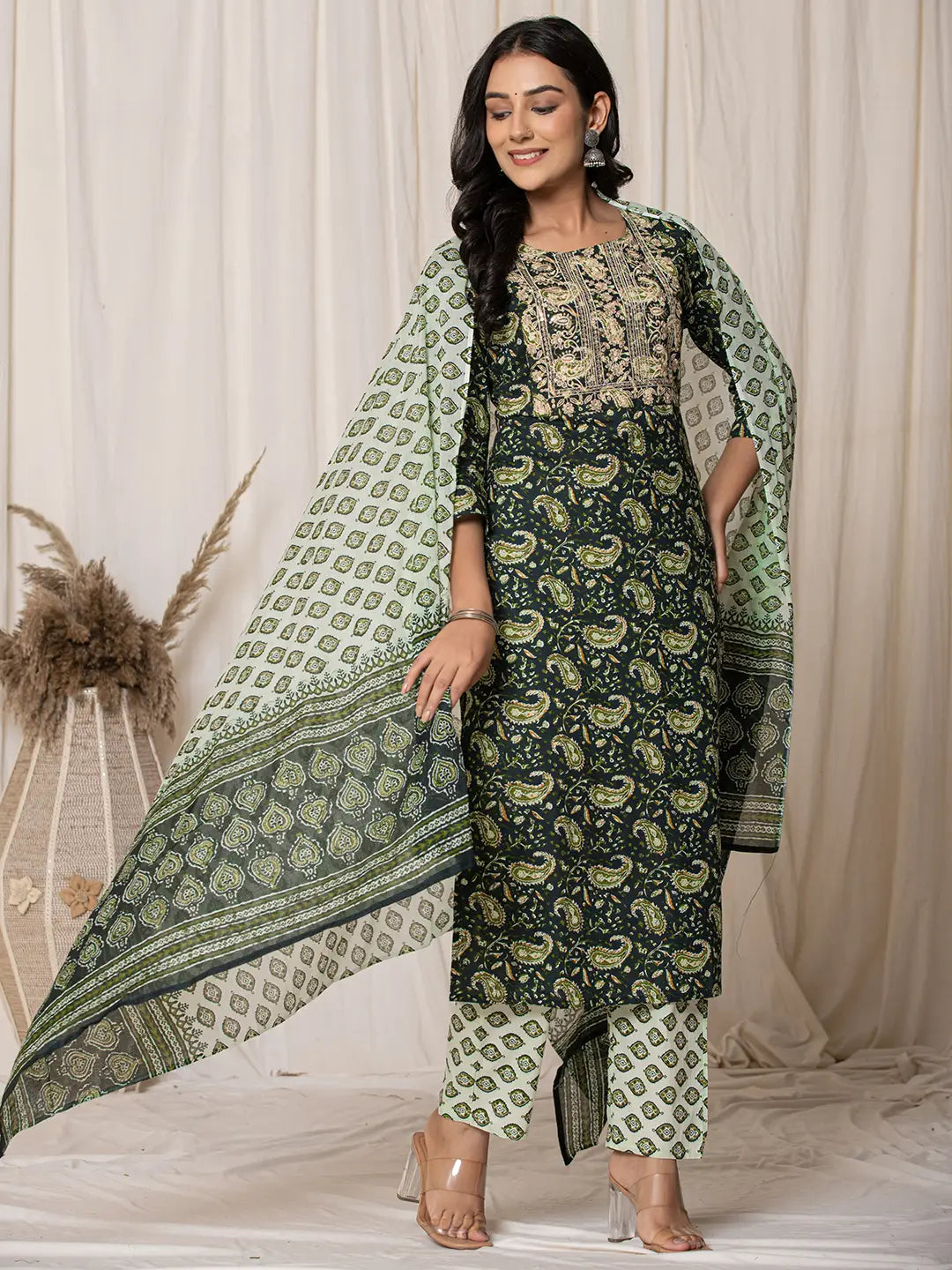 Yufta Green Paisley Pure Cotton Straight Kurta And Trouser With Dupatta Set
