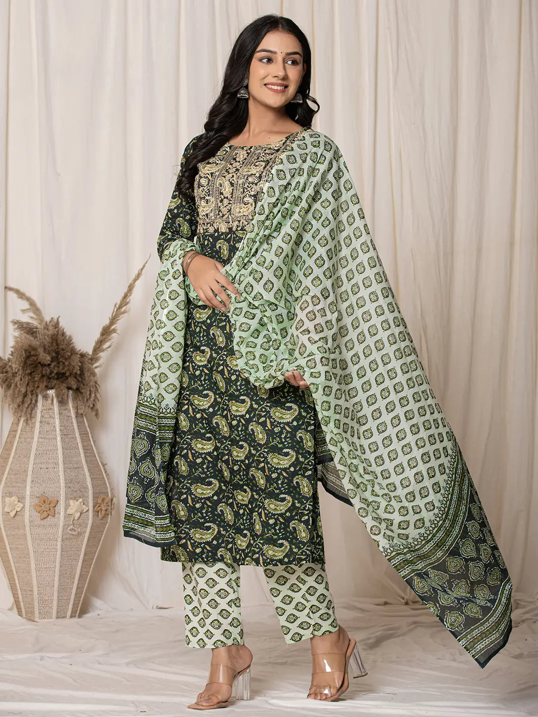 Yufta Green Paisley Pure Cotton Straight Kurta And Trouser With Dupatta Set