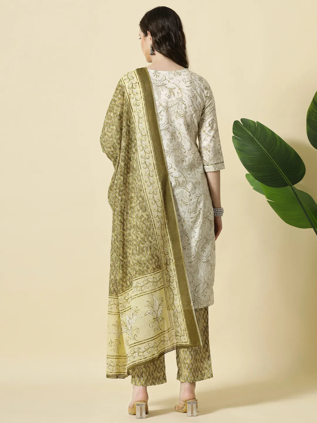 Yufta Green Pure Cotton Paisley Thread Work Kurta Dupatta Pant Set