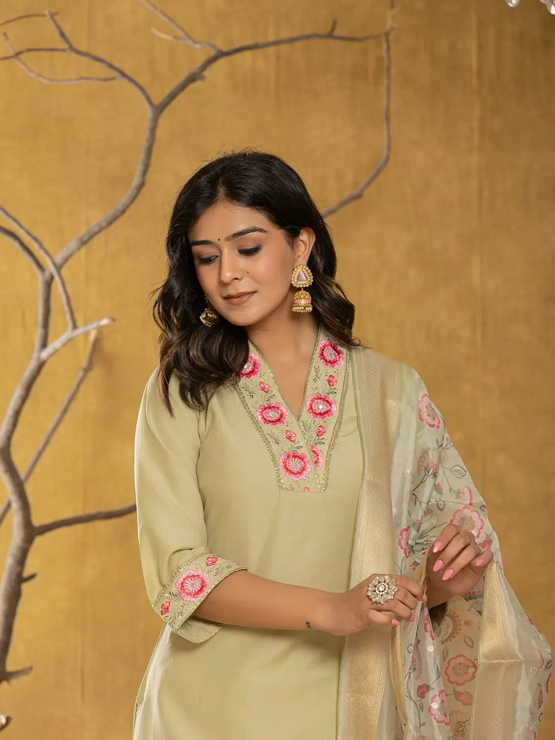 Yufta Green Silk Blend Pakistani Style Kurta Dupatta Set