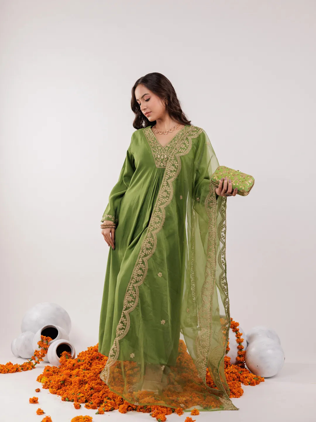 Yufta Green Silk Embroidered Kurta Dupatta Set