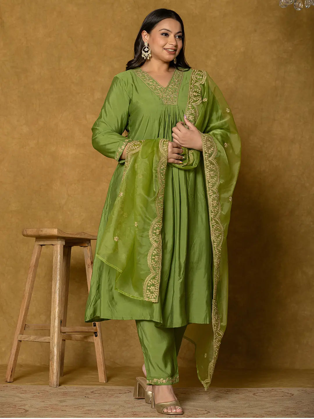 Yufta Green Silk Embroidered Plus Size Kurta Dupatta Set - Distacart