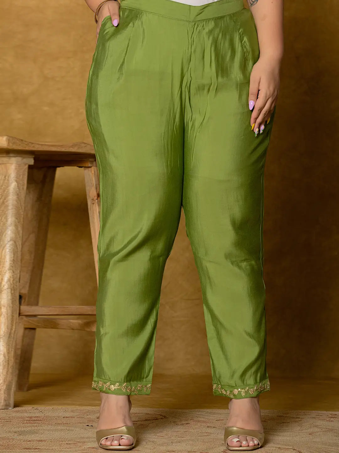 Yufta Green Silk Embroidered Plus Size Kurta Dupatta Set
