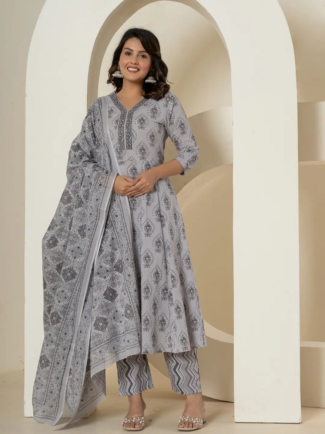 Yufta Grey Cotton Ethnic Motifs Kurta Dupatta Set - Distacart