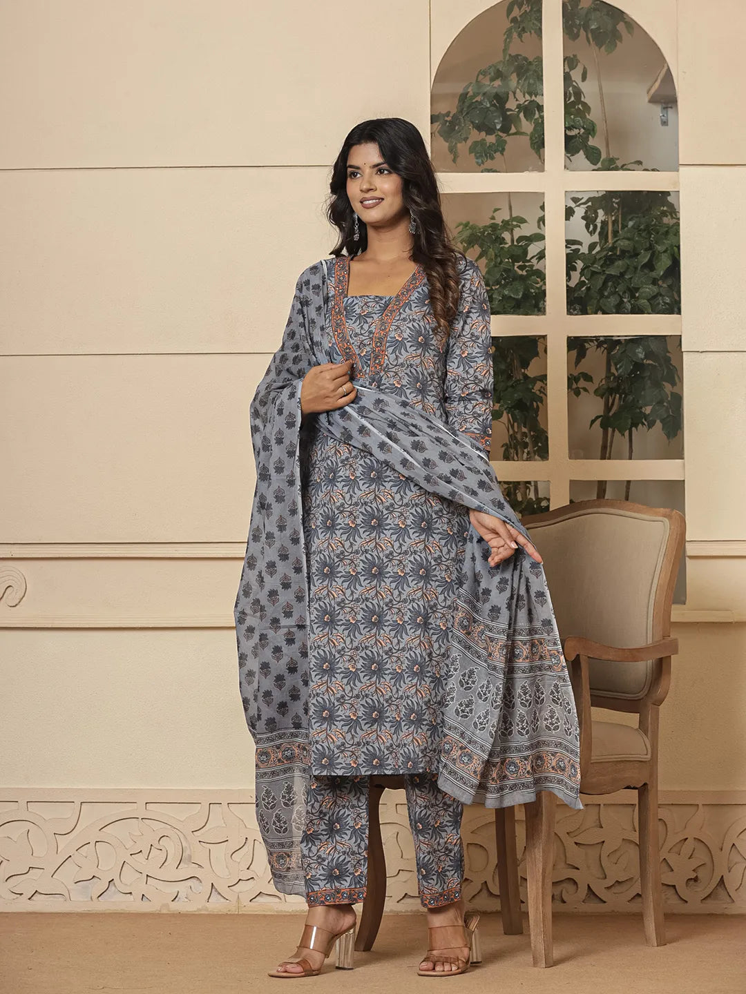 Yufta Grey Cotton Sequins_Work Kurta Dupatta Set - Distacart