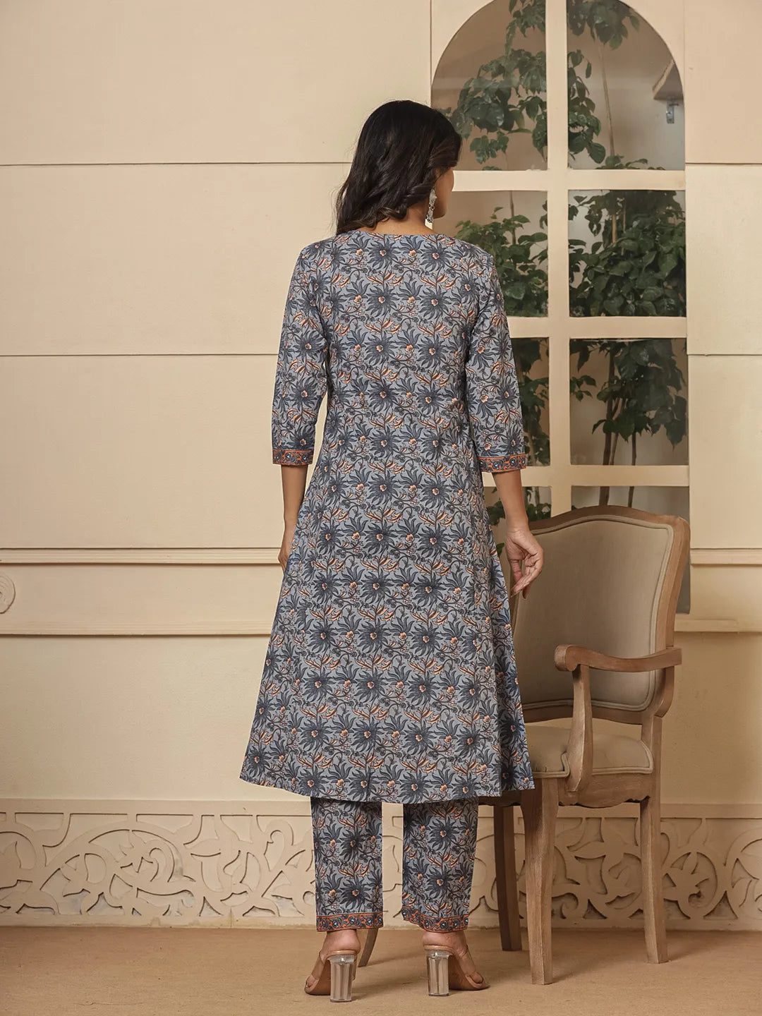 Yufta Grey Cotton Sequins_Work Kurta Dupatta Set - Distacart
