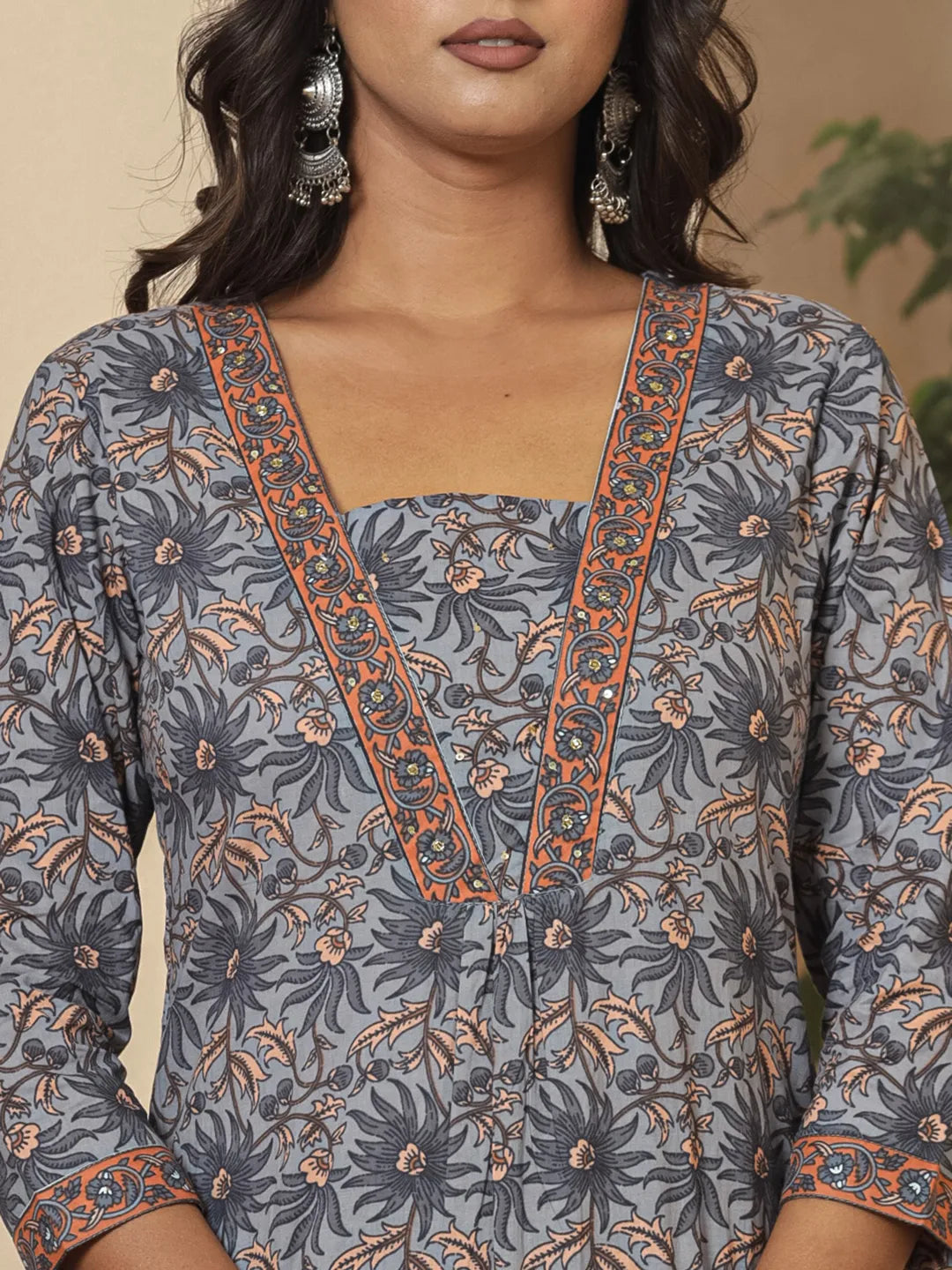 Yufta Grey Cotton Sequins_Work Kurta Dupatta Set - Distacart
