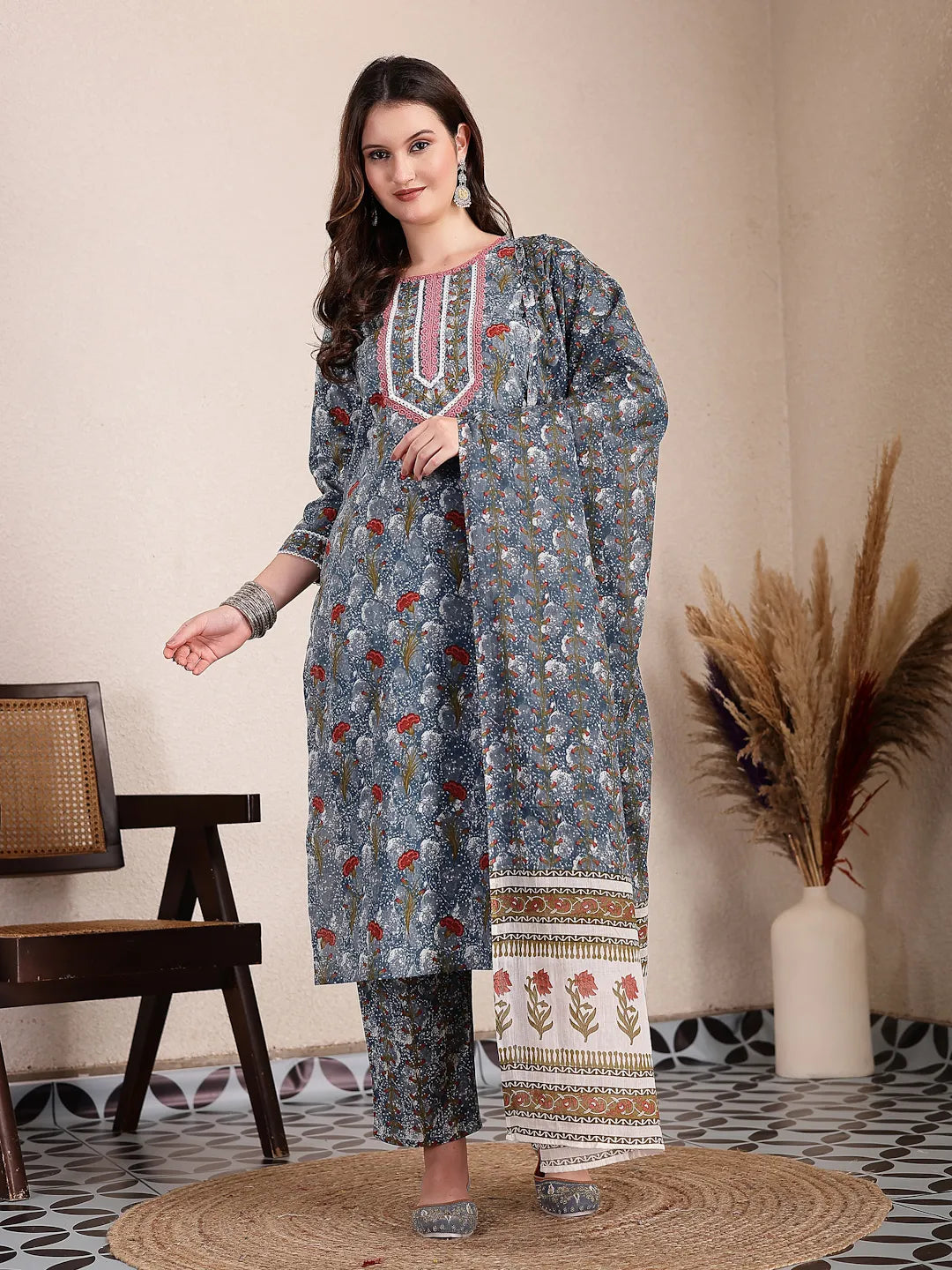 Yufta Grey Cotton Straight Kurta Dupatta Pant Set - Distacart