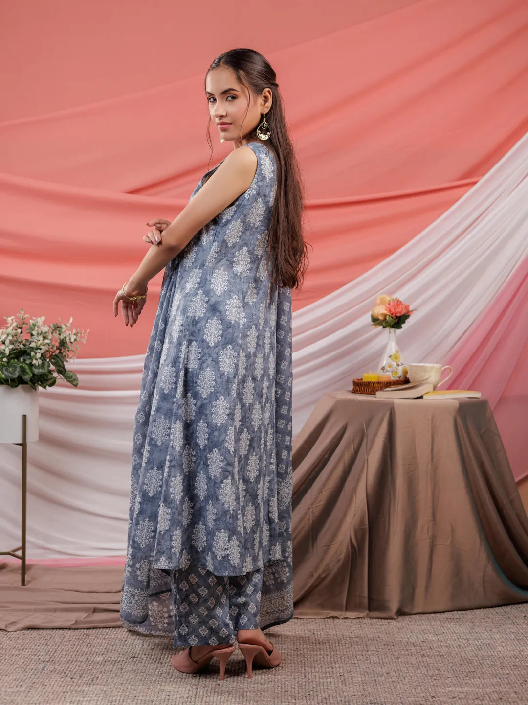 Yufta Grey Ethnic Motifs Cotton A-Line Kurta Trouser & Dupatta Set