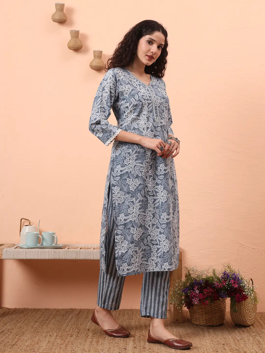 Yufta Grey Ethnic Motifs Pure Cotton Straight Kurta Pant Set
