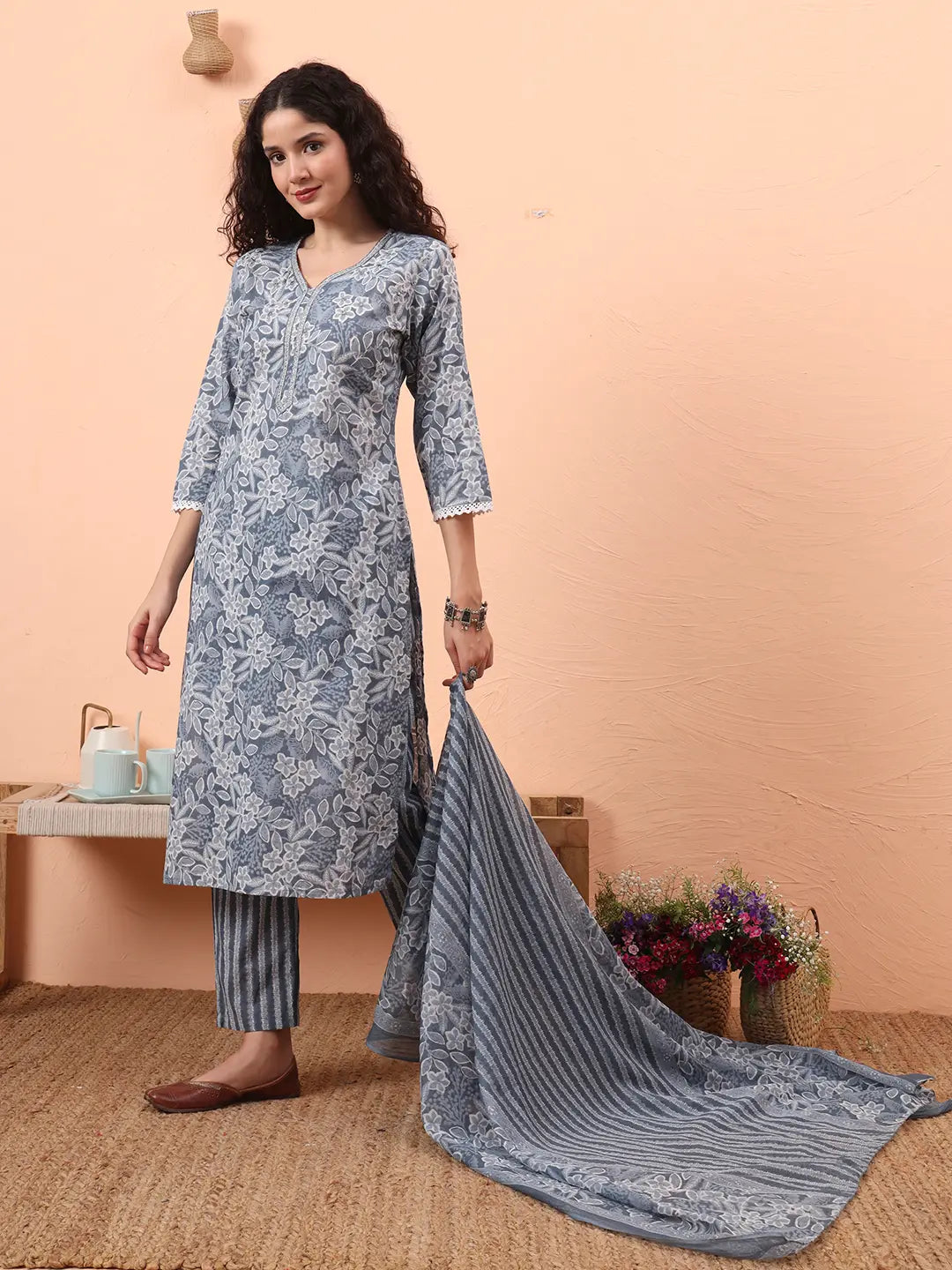 Yufta Grey Ethnic Motifs Pure Cotton Straight Kurta Pant Set
