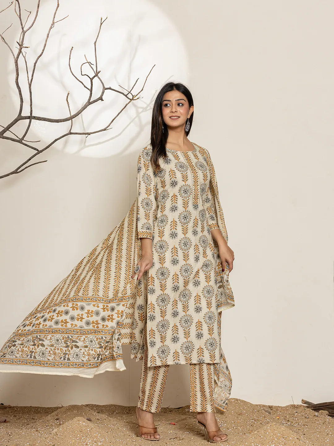 Yufta Grey Floral Print Cotton Straight Kurta Dupatta Set - Distacart