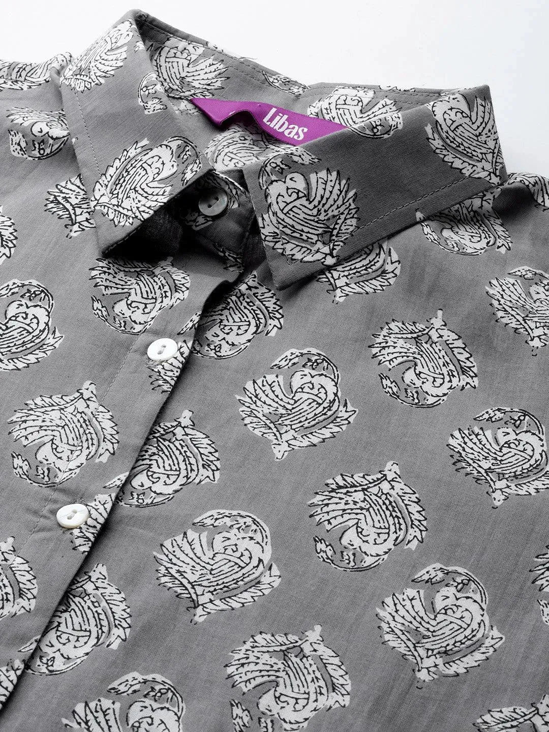 https://cdn.shopify.com/s/files/1/0341/4805/7228/files/grey-printed-cotton-night-suit-libas-6-27531314757782.jpg?v=1738657046