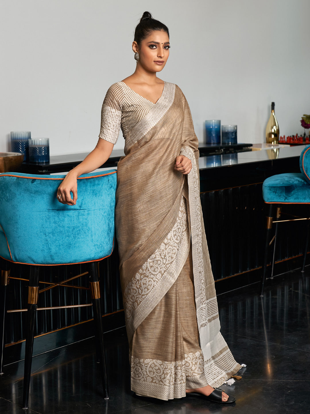 Anaita Grey Linen Zari Work Saree With Blouse - Dista