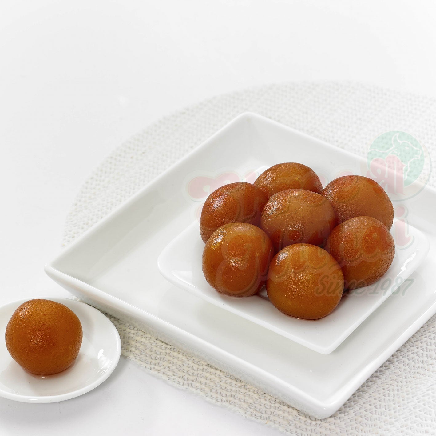 Shree Mithai Gulab Jamun