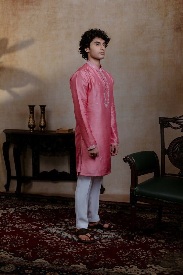 Falling Raw Silk Pink Prism Motif Kurta Set By Hilo Design