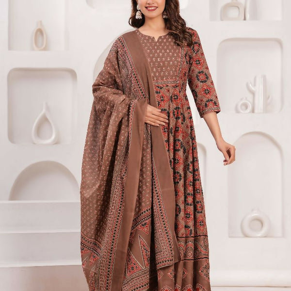 Jaimini Women Cotton Printed Round Neck Calf Length Flared Kurta Pant And Dupatta Set - Dista