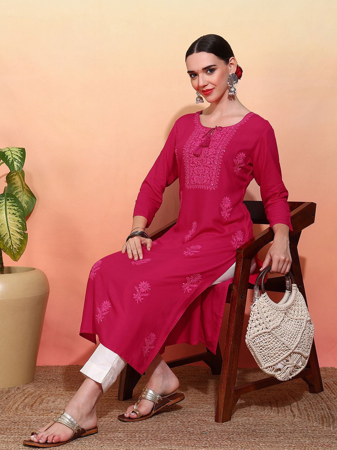 Ode by House of Pataudi Embroidered Straight Kurta - Distacart