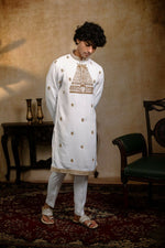 Thumbnail for Falling Raw Silk White Devalaya Kurta By Hilo Design